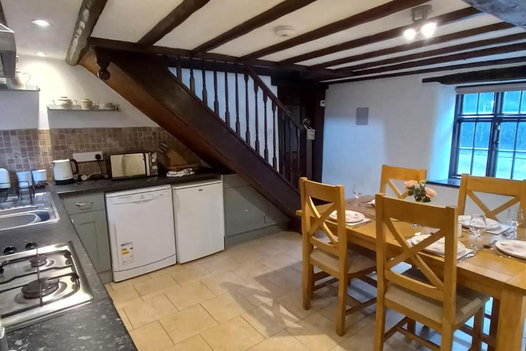 Peak District - 1 Harrow Cottage - Great Longstone المظهر الخارجي الصورة